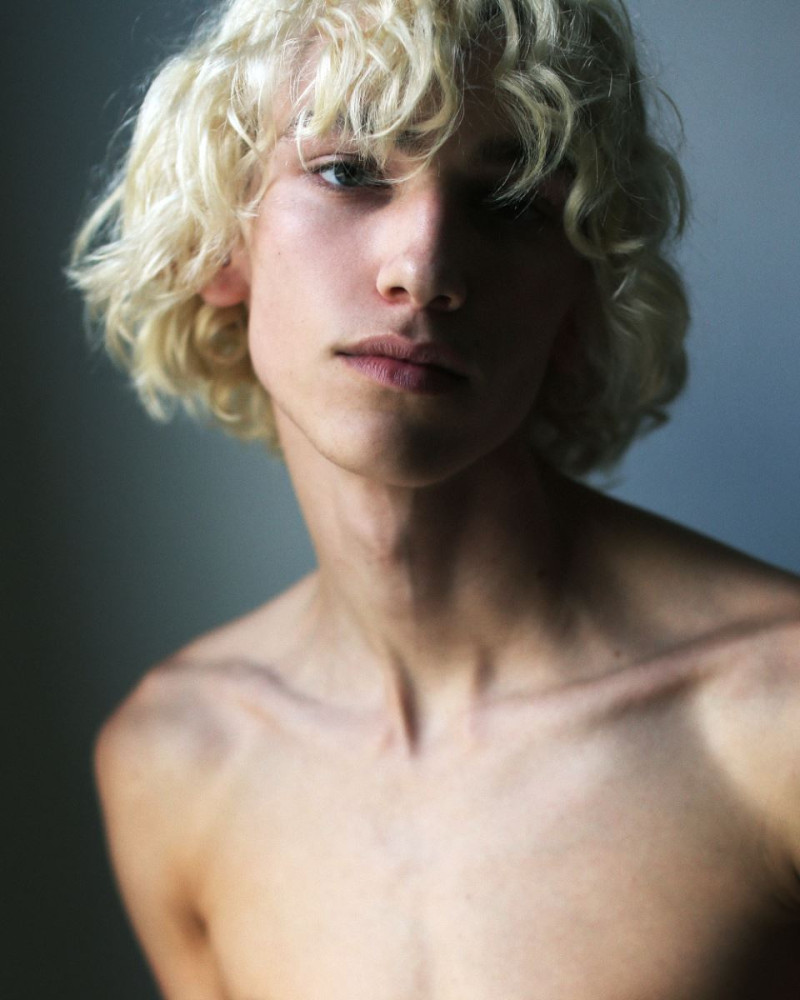 Photo of model Noah Hanes - ID 683231