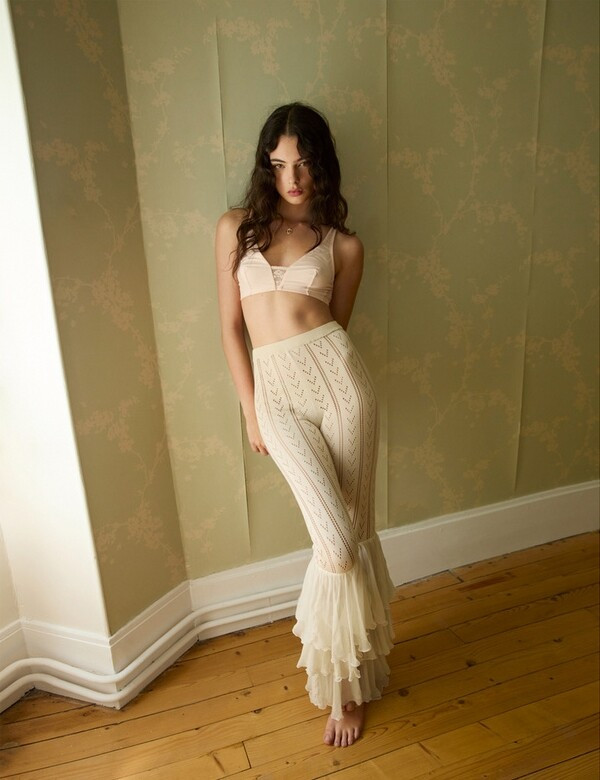 Photo of model Deva Cassel - ID 729908