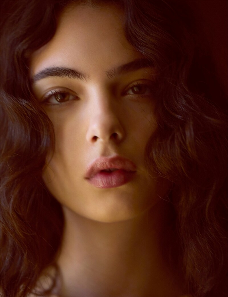 Photo of model Deva Cassel - ID 729913