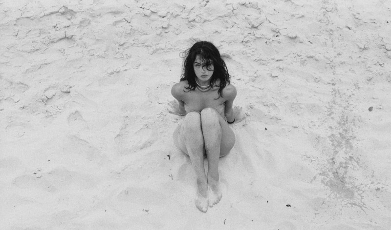 Photo of model Deva Cassel - ID 730019