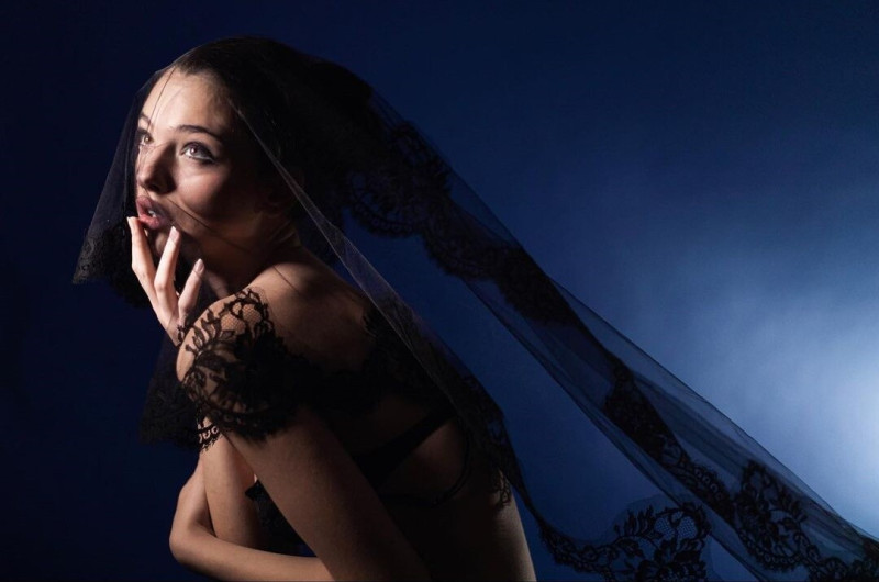 Photo of model Deva Cassel - ID 730039