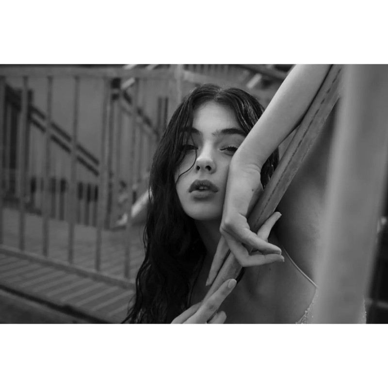 Photo of model Deva Cassel - ID 730048