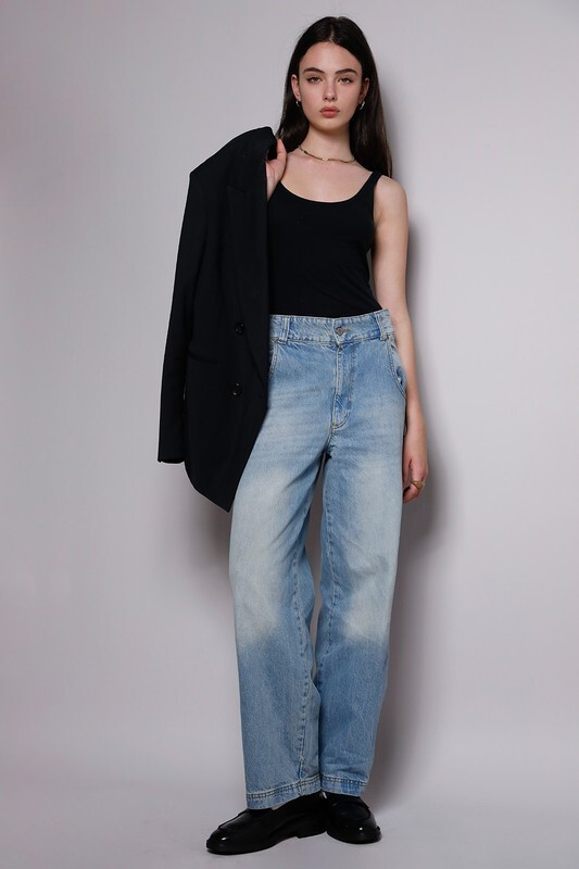 Photo of model Deva Cassel - ID 730067
