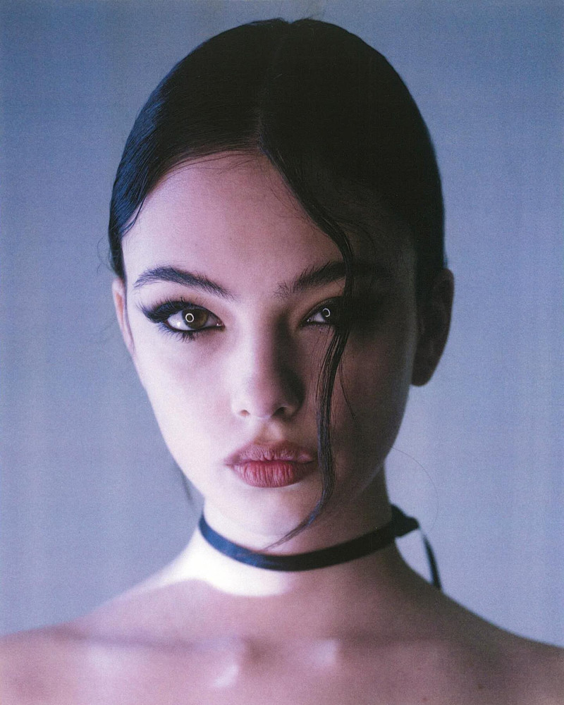 Photo of model Deva Cassel - ID 730070
