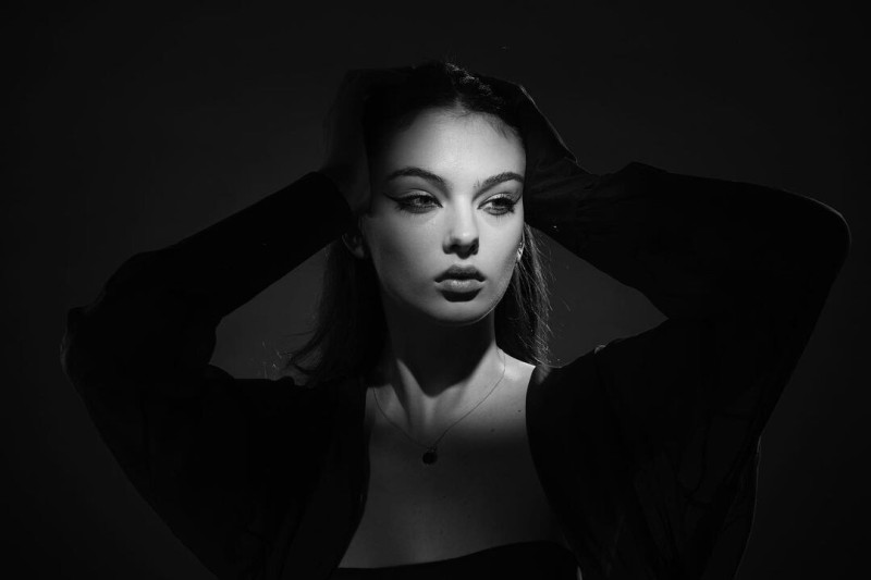 Photo of model Deva Cassel - ID 730098