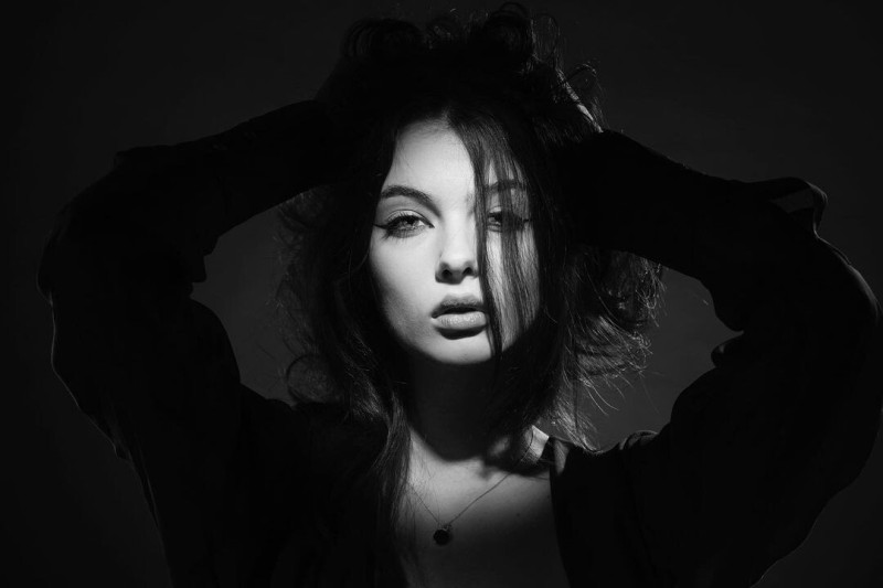 Photo of model Deva Cassel - ID 730099
