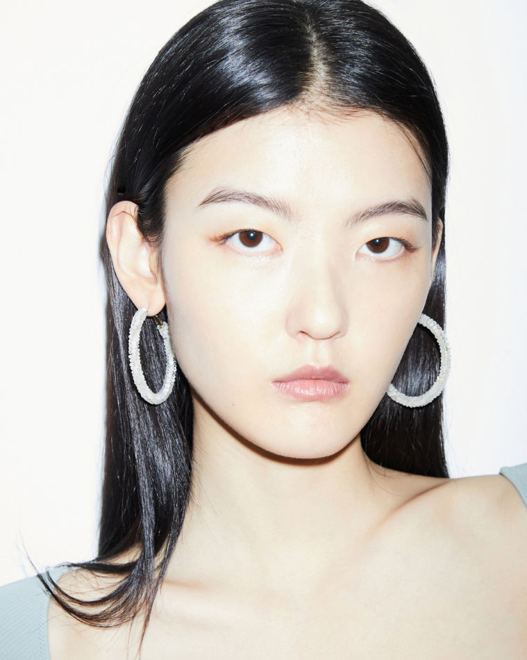 Photo of model Yurim Bae - ID 684451
