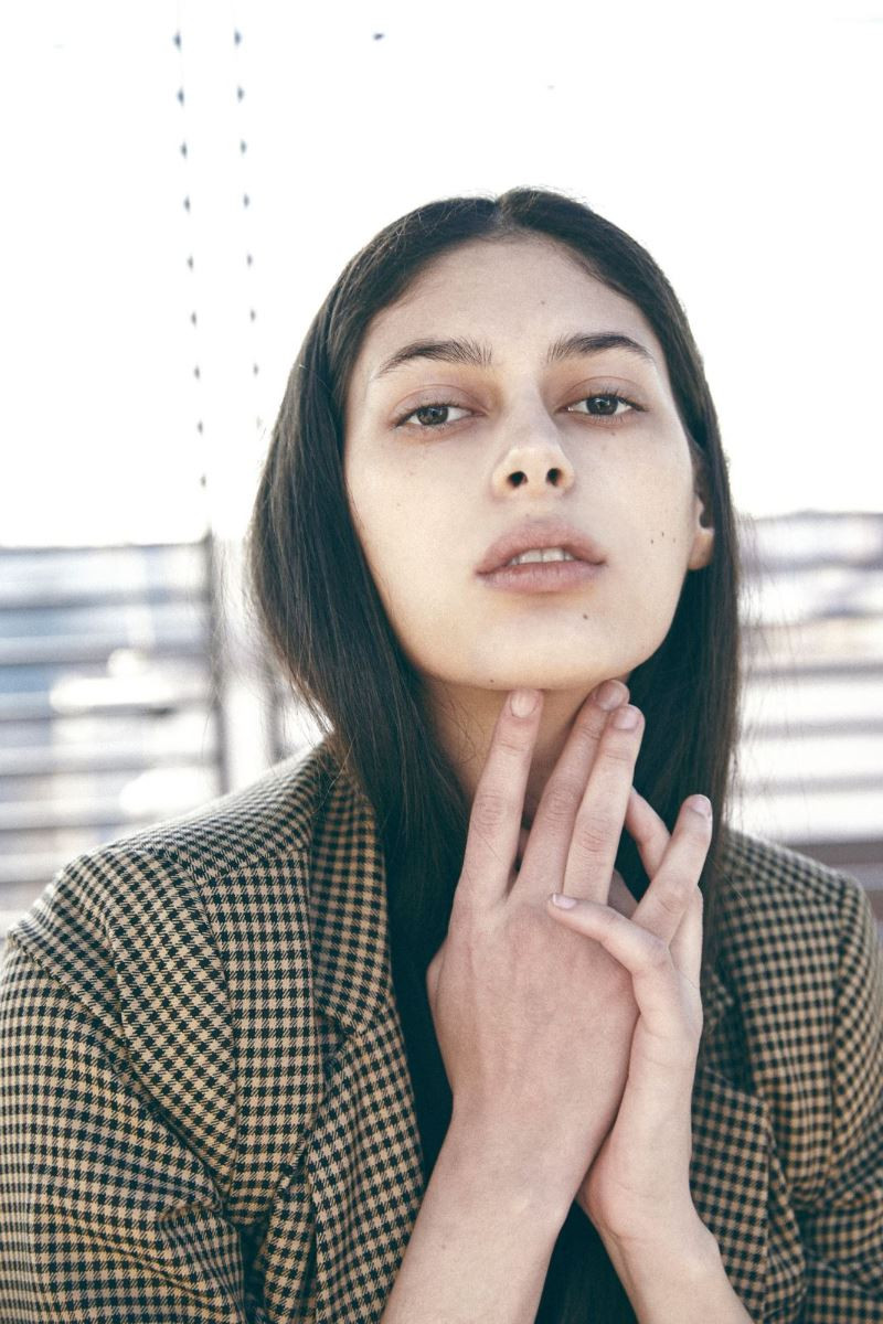 Photo of model Camila Blasich - ID 685123