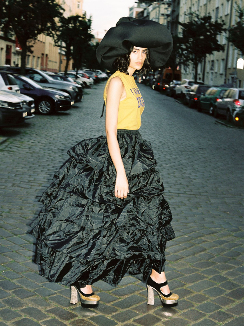 Photo of model Aria Lilith - ID 686444