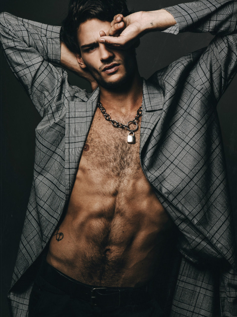 Photo of model Santi Robledo - ID 687456