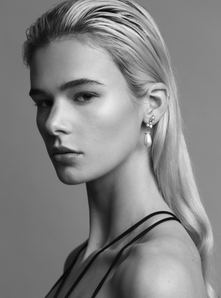 Photo of fashion model Mia Davison - ID 688141 | Models | The FMD