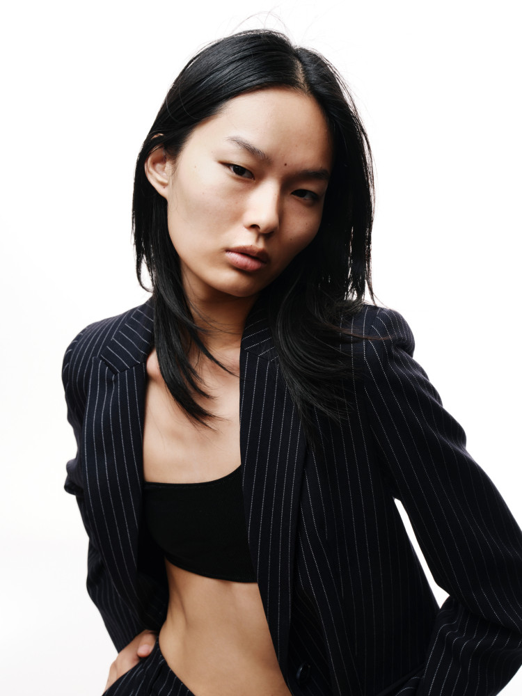 Photo of model Jinfeng Liu - ID 689112