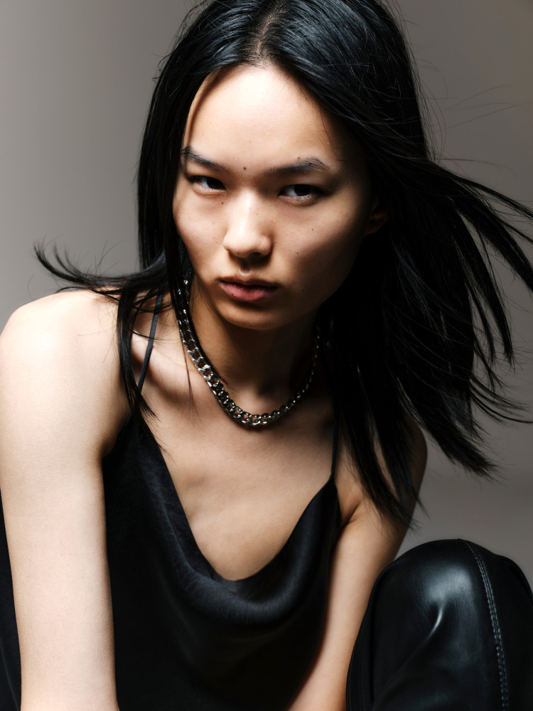 Photo of model Jinfeng Liu - ID 689113