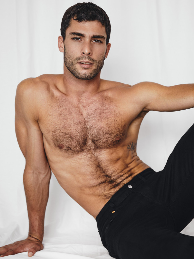 Photo of model Paolo Busti - ID 689638