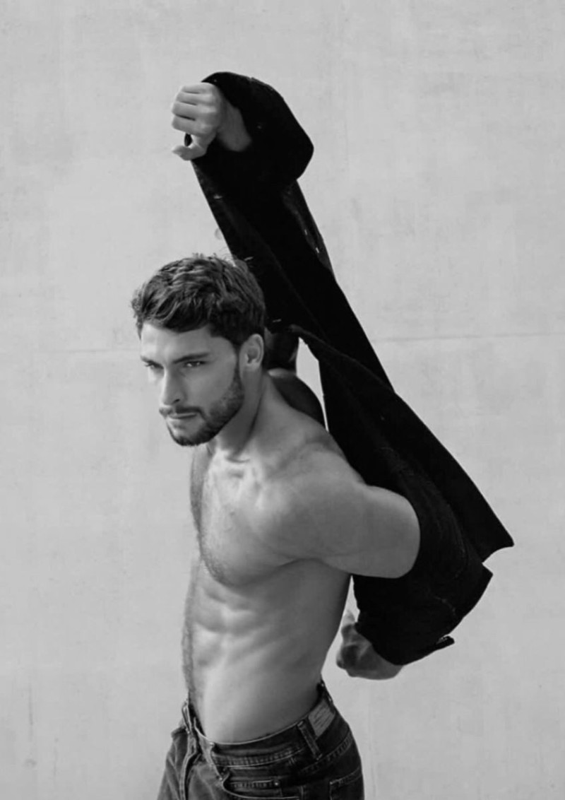 Photo of model Paolo Busti - ID 689646