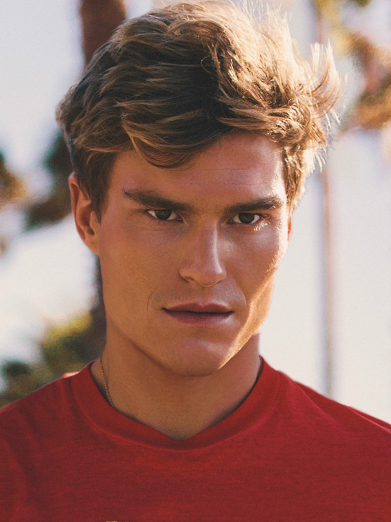 Photo of model Oliver Cheshire - ID 690360