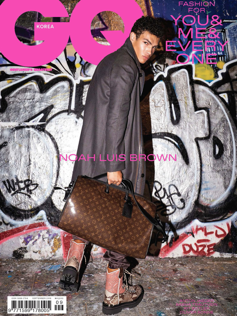Photo of model Noah Luis Brown - ID 690934