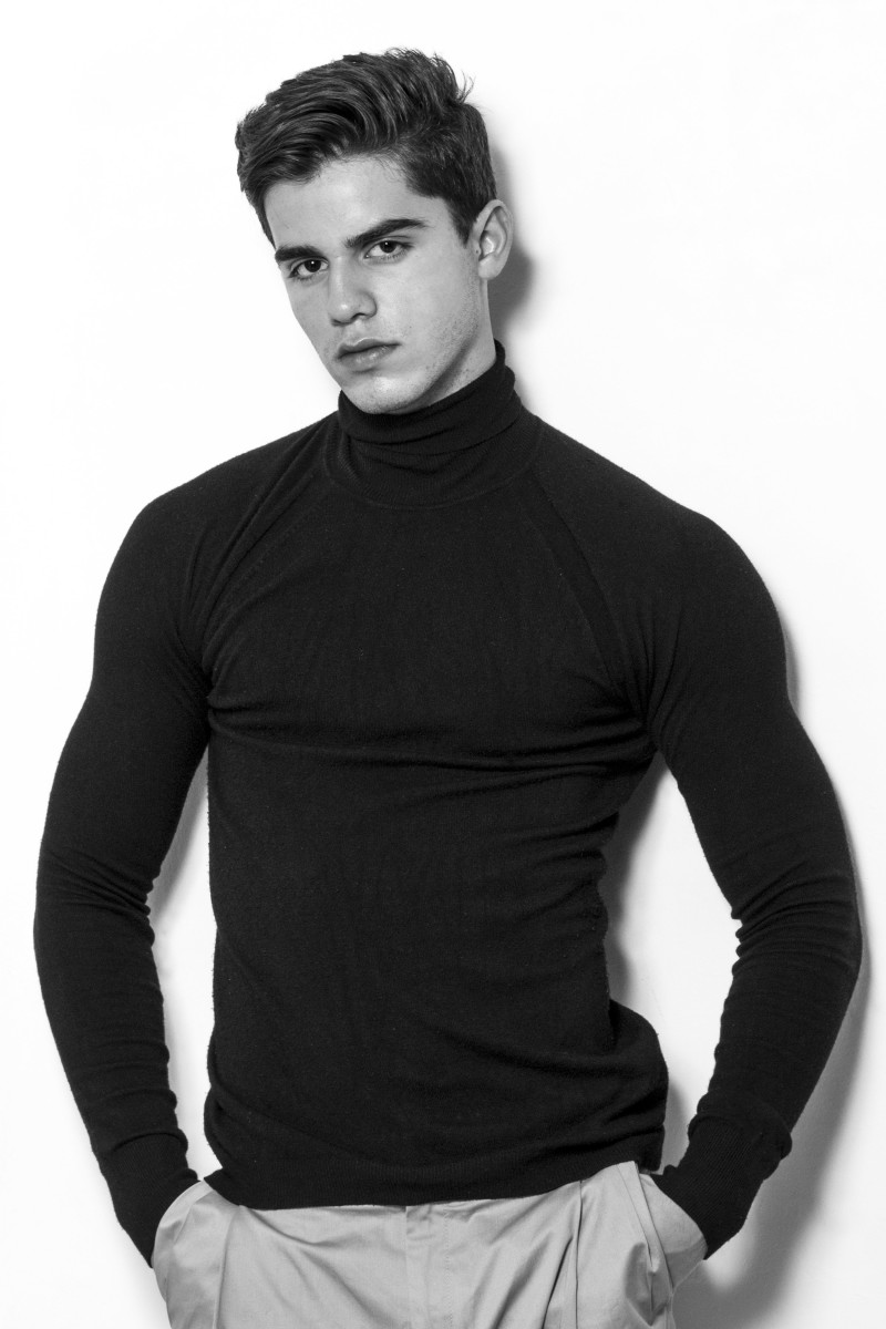 Photo of model Alejandro Acosta - ID 691066