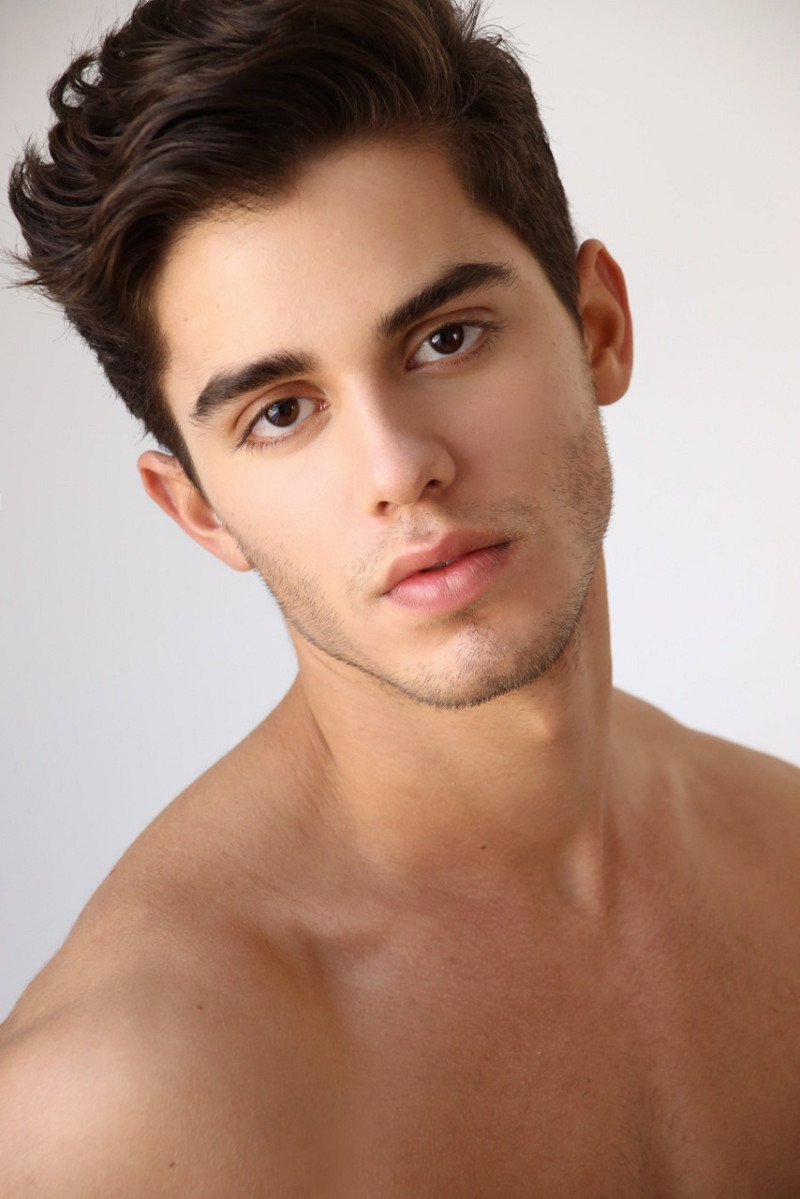 Photo of model Alejandro Acosta - ID 691076