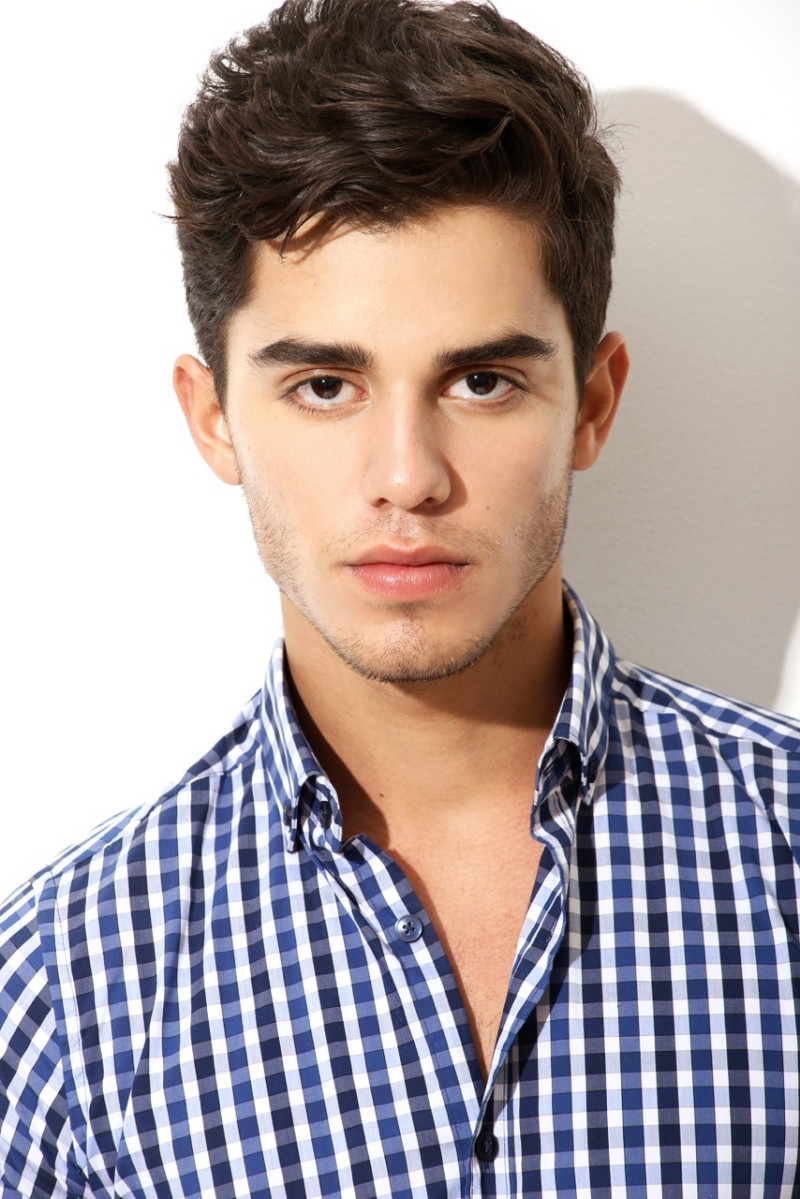Photo of model Alejandro Acosta - ID 691077