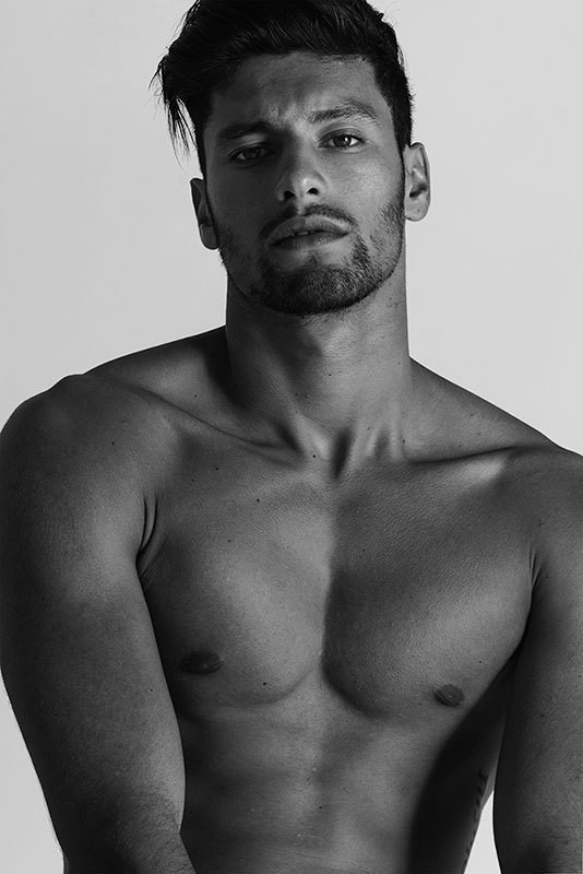 Photo of model Jhonatan Mujica - ID 694469