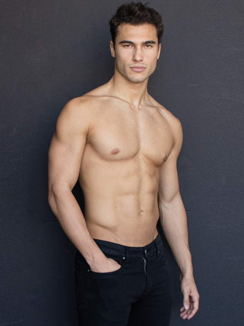 Photo of model Deano Perona - ID 694502