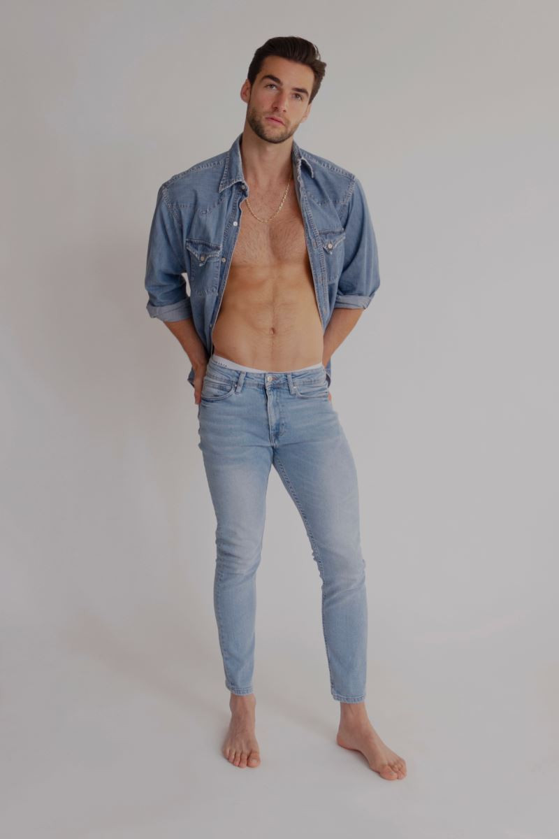 Photo of model Julio Segovia - ID 694635