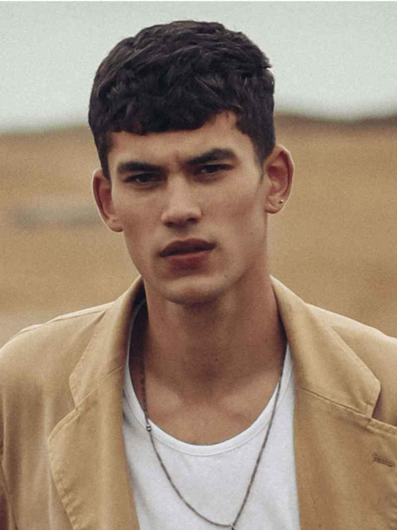 Photo of model Finn Hayton - ID 695593