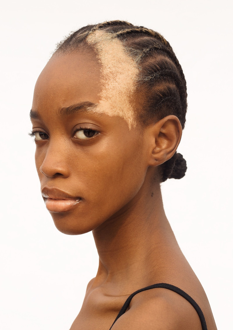 Photo of model Oyinlola Okunlola - ID 696566