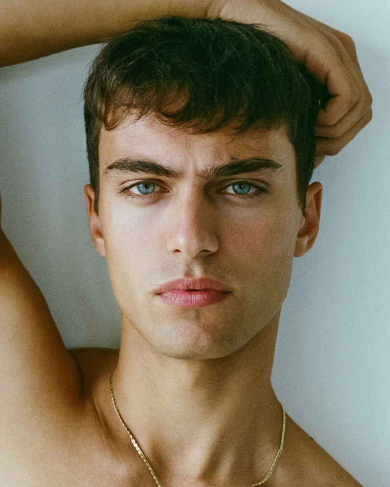 Photo of model Evans Nikopoulos - ID 721596