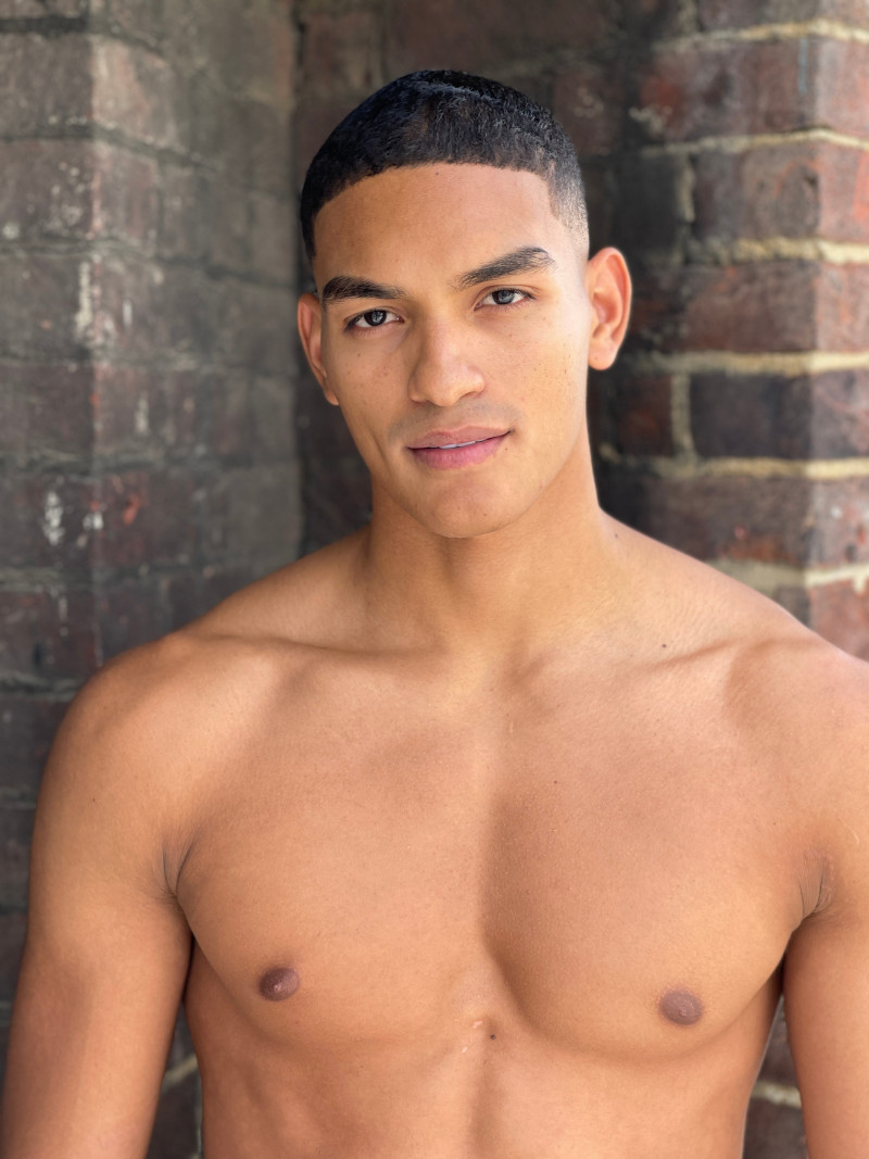 Photo of model Alan Dominguez - ID 696872