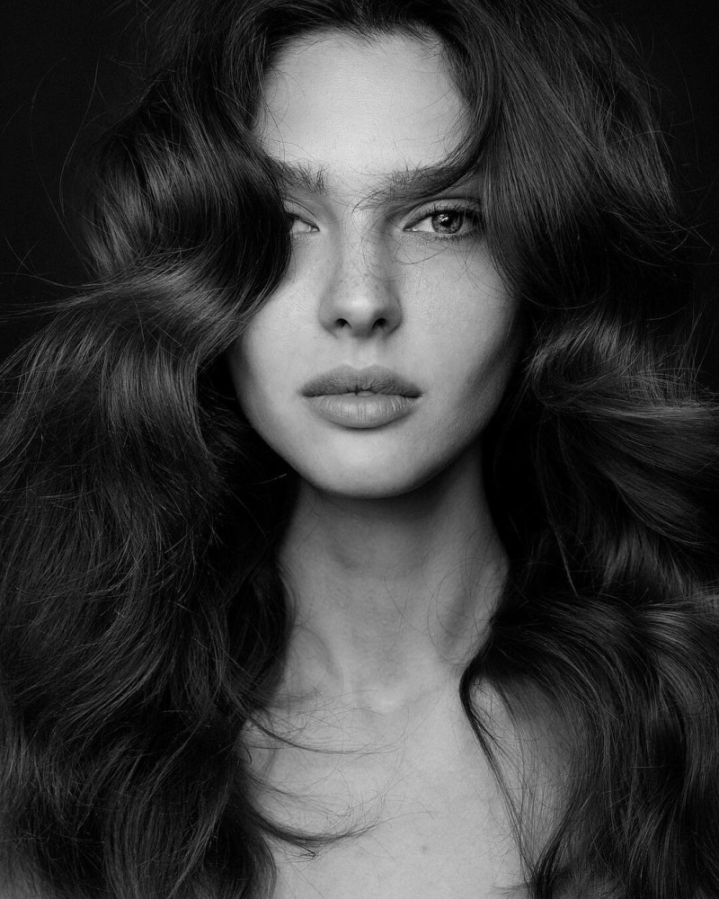 Photo of model Angelina Pirtskhalava - ID 698591