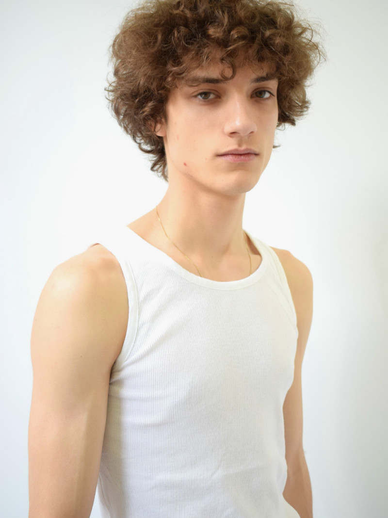 Photo of model Serge Rigvava - ID 700557