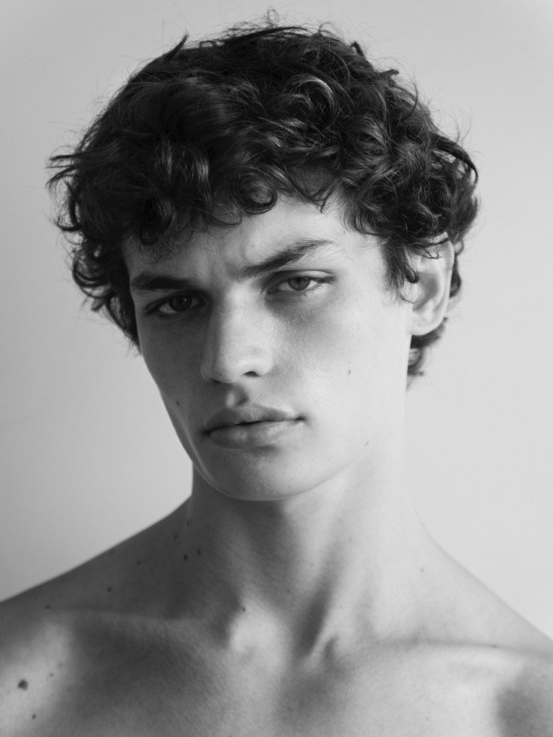 Photo of model Aleix Hall - ID 700704