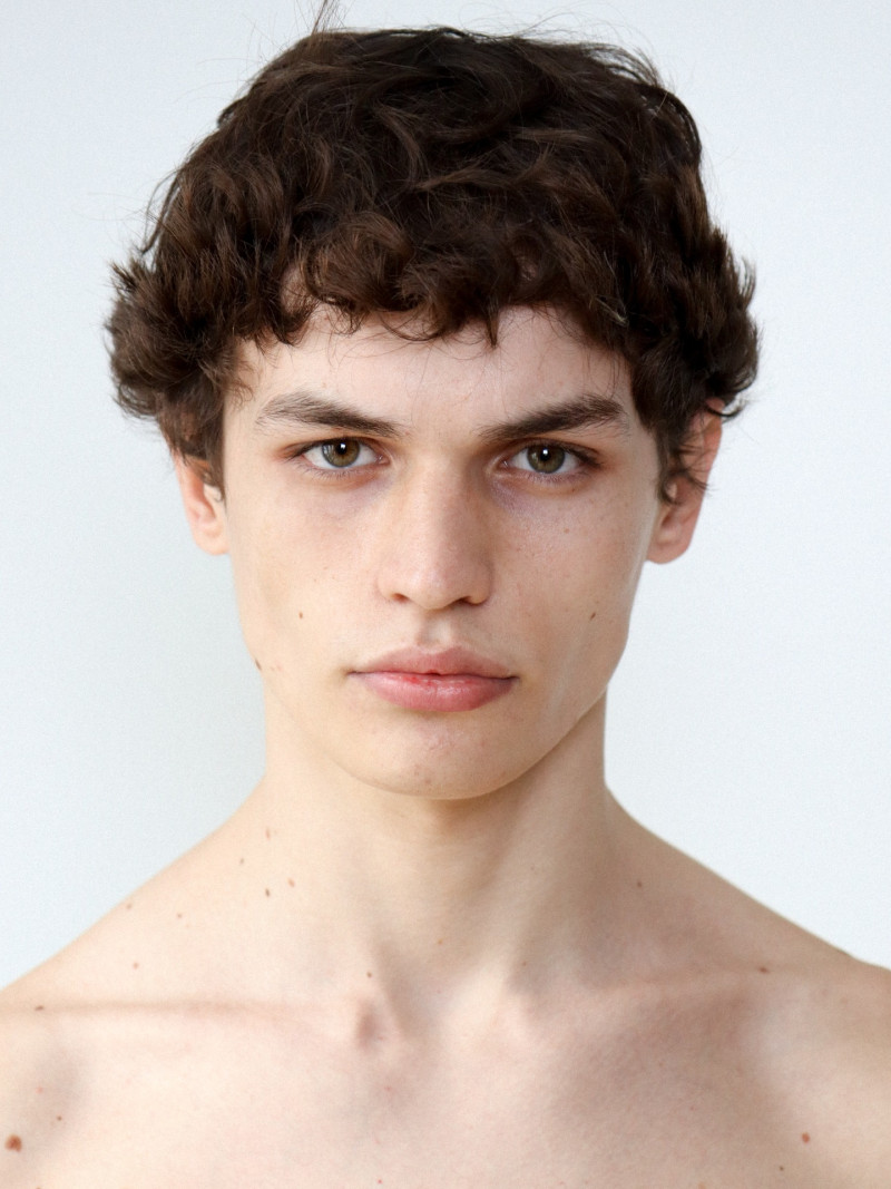 Photo of fashion model Aleix Hall - ID 700705 | Models | The FMD