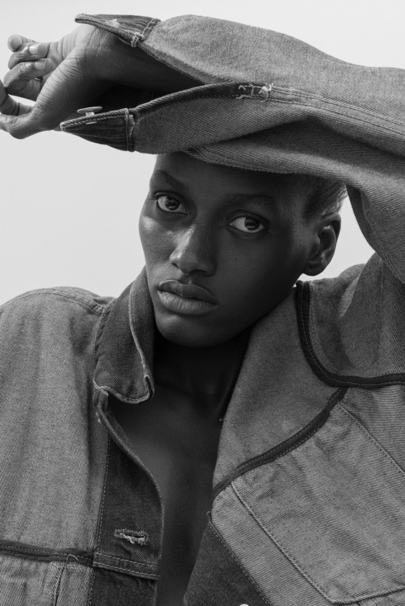 Photo of model Lola Ijaola - ID 704271