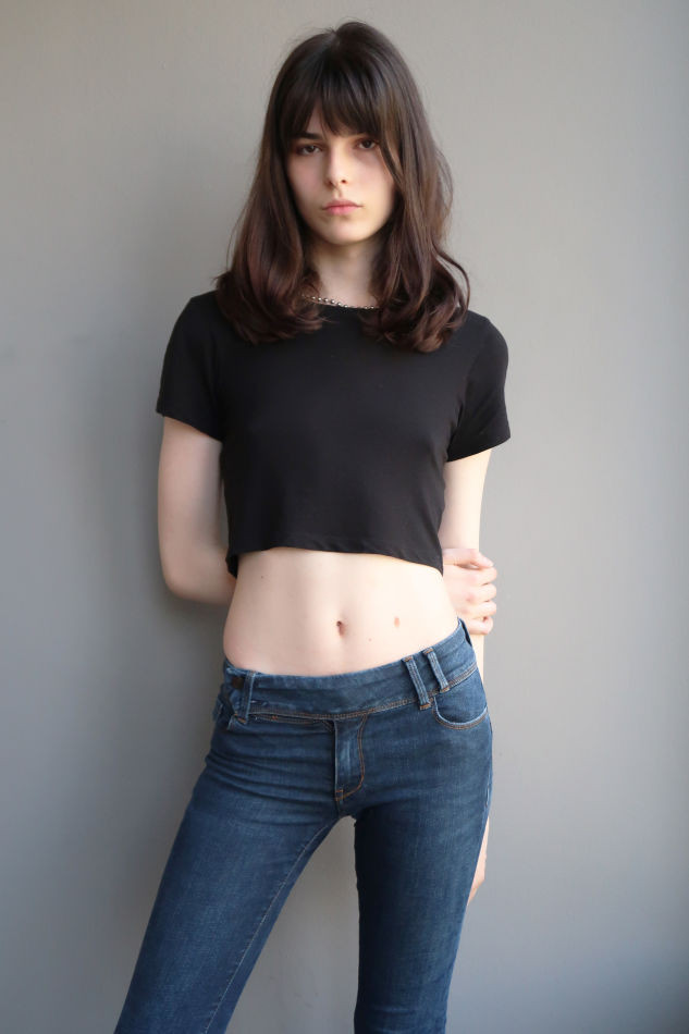 Photo of model Julia Meseguer - ID 705421