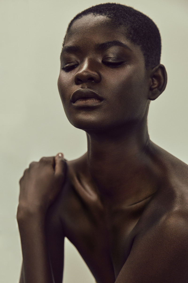 Photo of model Mouna Fadiga - ID 706814