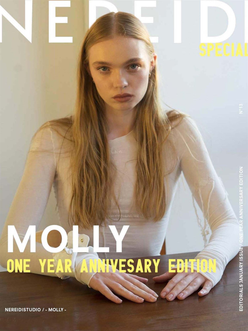 Photo of model Molly Hamlyn - ID 706924