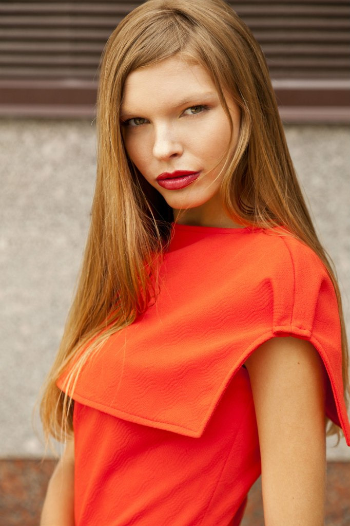 Photo of model Yulia Velikanova - ID 712048