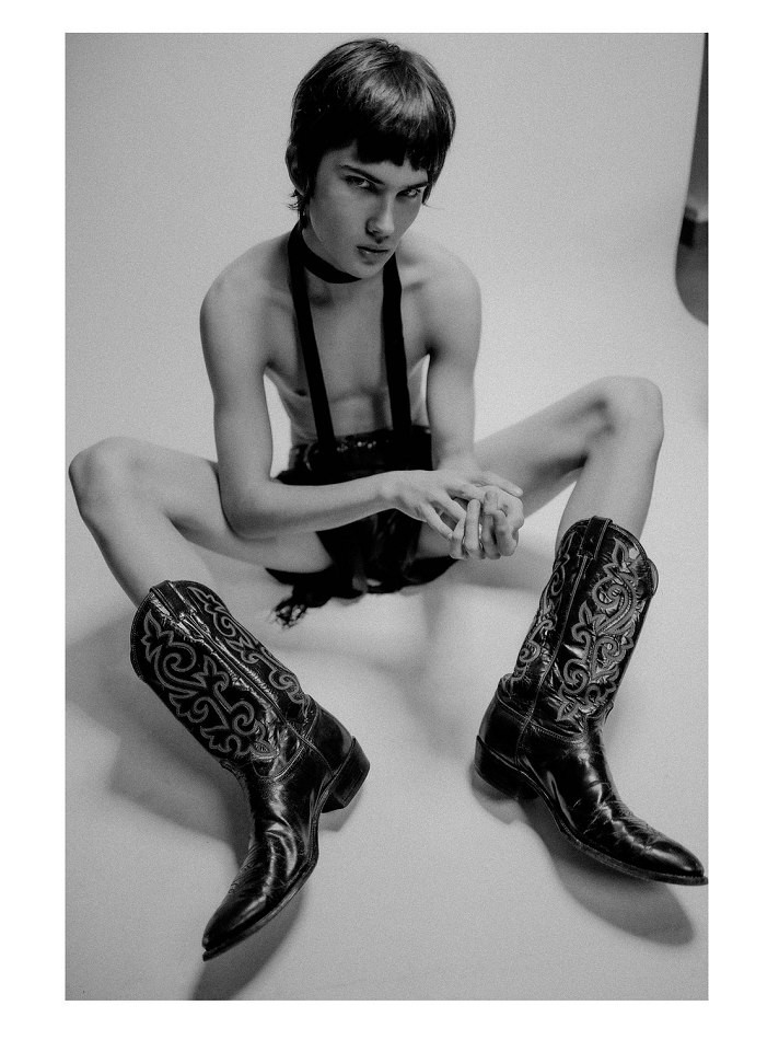 Photo of model Ian Hutchins - ID 713537