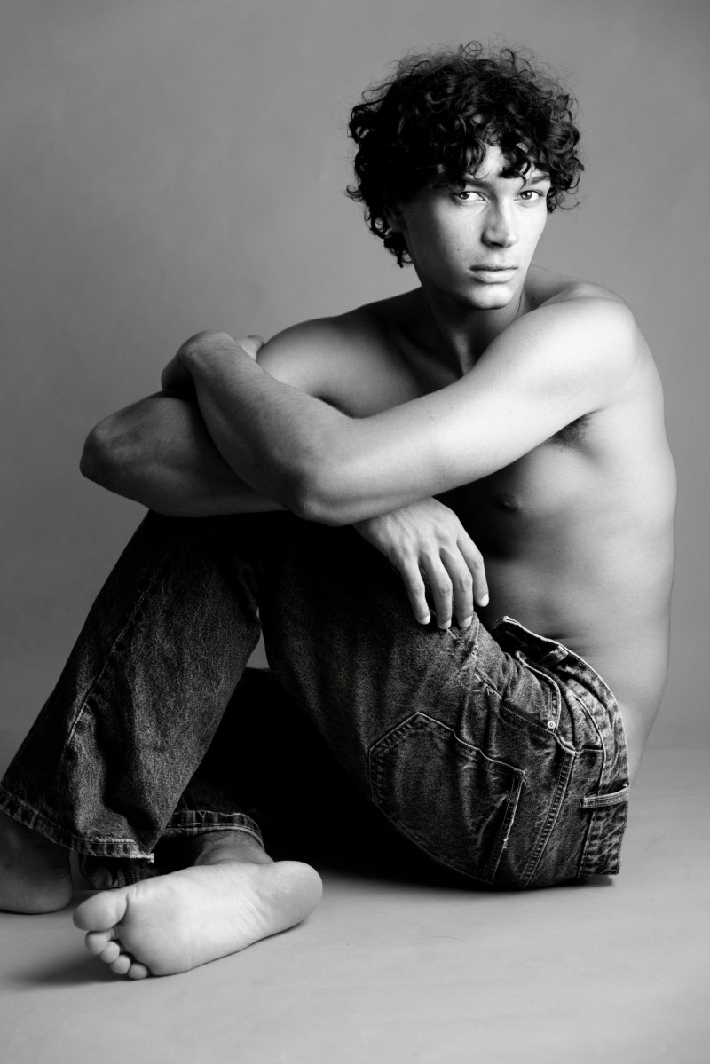 Photo of model Noah Tumataroa - ID 715490