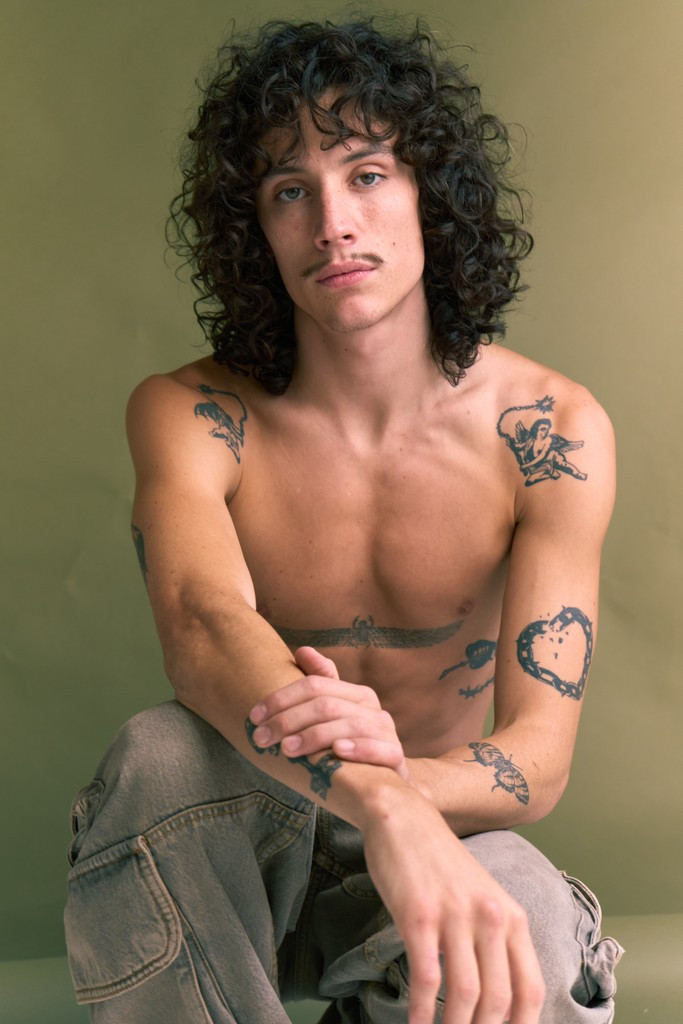 Photo of model Victor Manuel Bouhier - ID 716142
