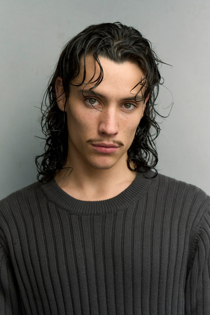 Photo of model Victor Manuel Bouhier - ID 716145