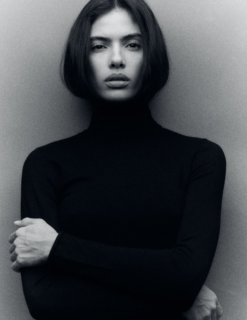 Photo of model Rania Benchegra - ID 717060