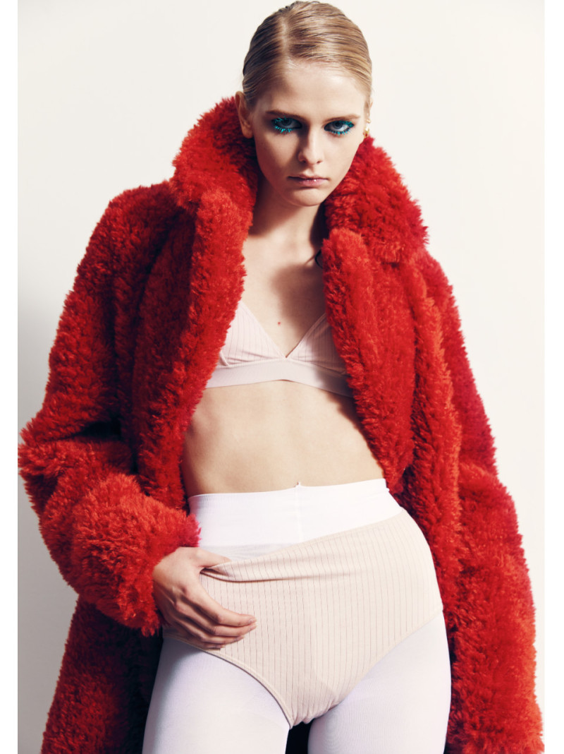 Photo of model Feya Voishcheva - ID 717335