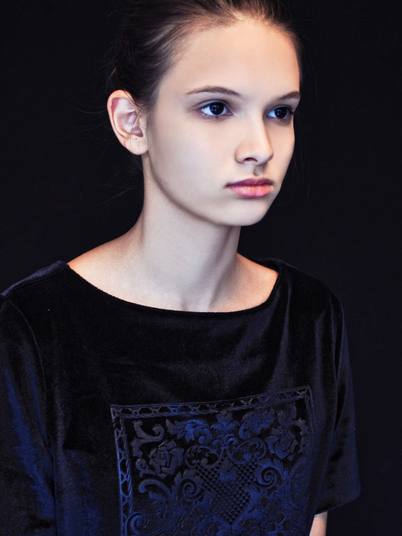 Photo of model Zita Farkas - ID 497318