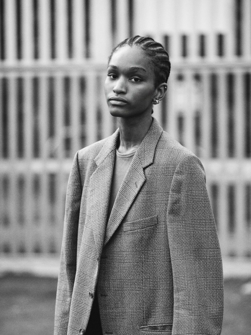 Photo of model Aissatou Barry - ID 718812