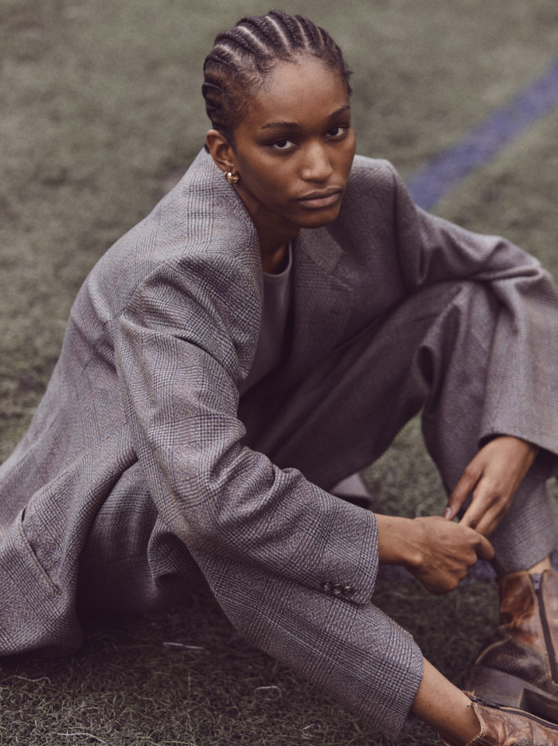 Photo of model Aissatou Barry - ID 718813