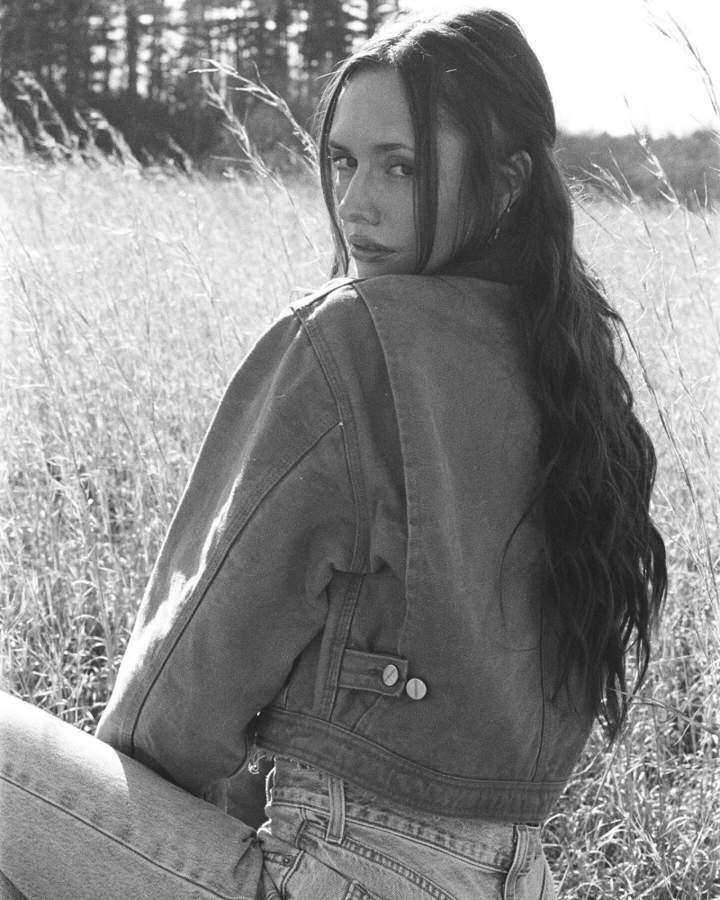 Photo of model Alexis Bumgarner - ID 719465